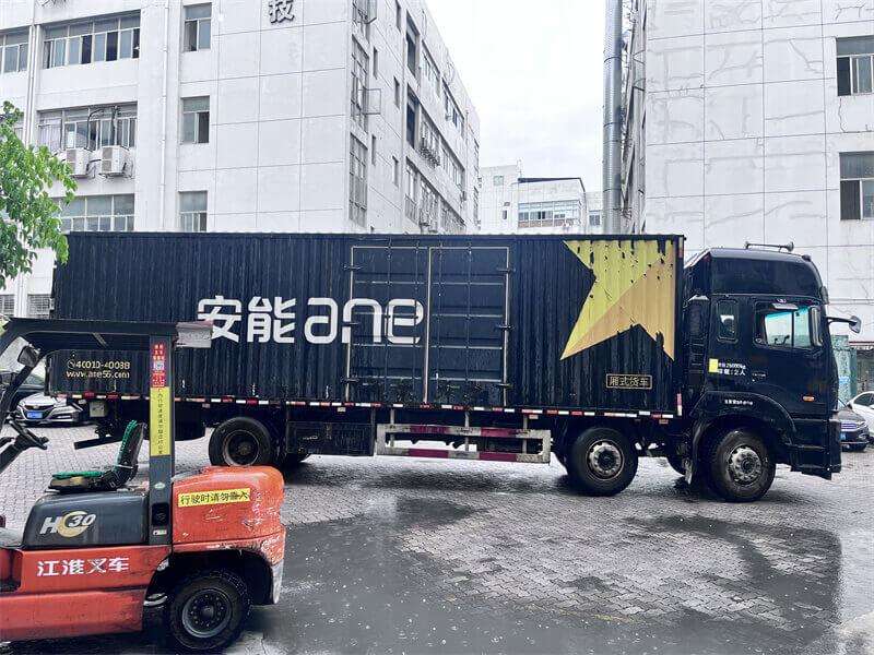 Delivering Customized Mini Pouch Packing machine for a Luxembourg